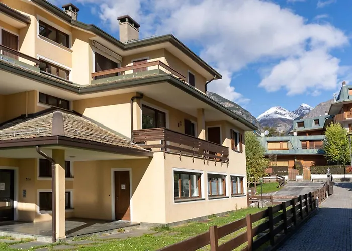 Santa Barbara 31 Apartment